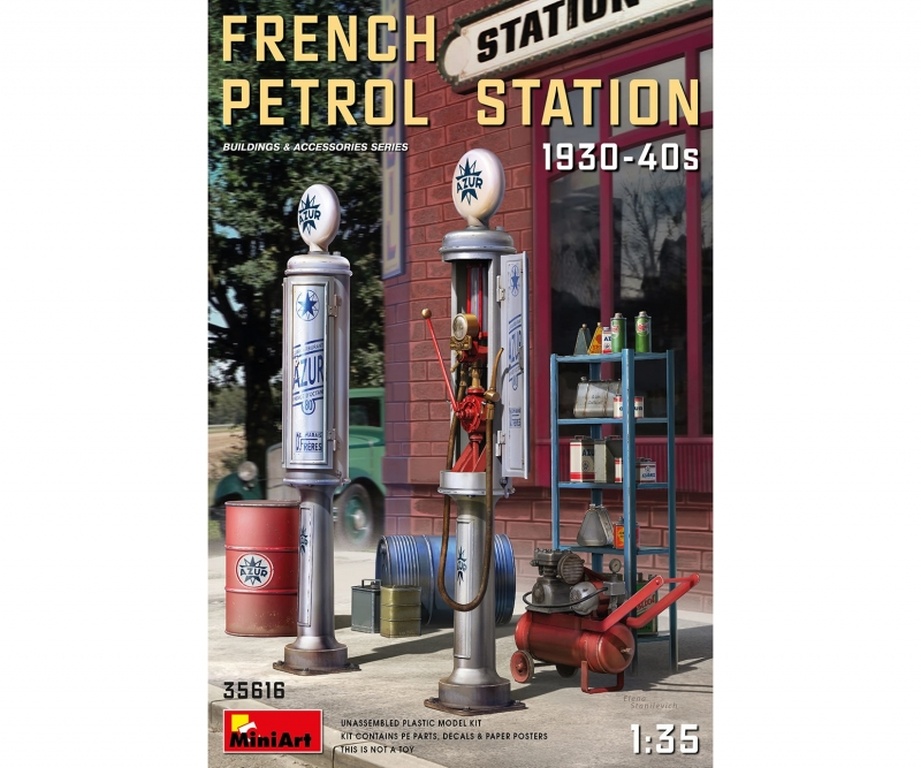 French Petrol Station 1930-40 - 1:35 Fran. Zapfsäulen-Set m. Zub.1930-40