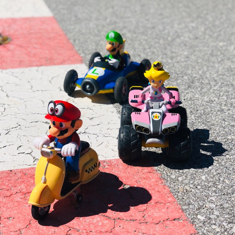 2,4GHz Mario Kart(TM) Mach 8, - 2,4GHz Mario Kart(TM) Mach 8, Luigi
