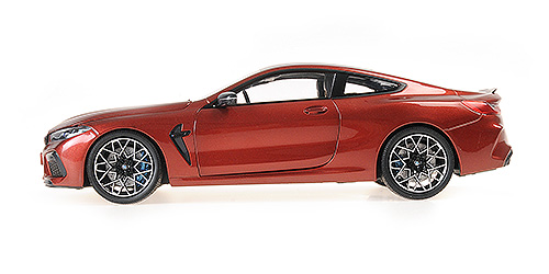 BMW M8 COUPE - RED METALLIC