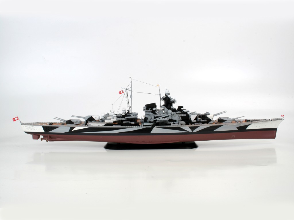 Battleship Tirpitz 1:350 - German Battleship Tirpitz