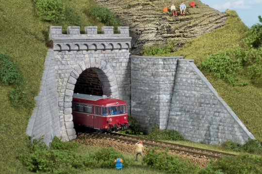 2 Tunnelportale eing - Tunnelportale eingleisig