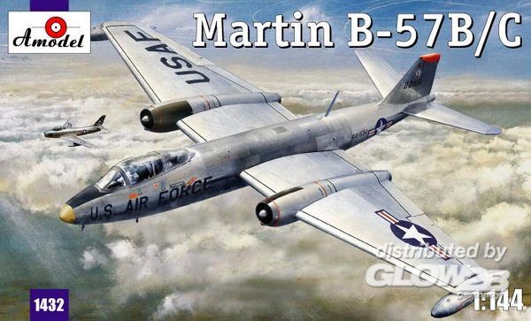 Martin B-57B/C - Amodel 1:144 Martin B-57B/C