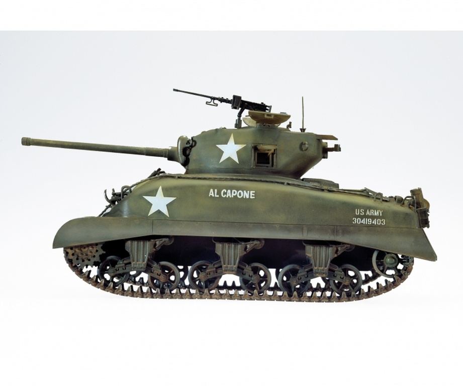 1:35 Sherman M4A1 - 1:35 Sherman M4A1