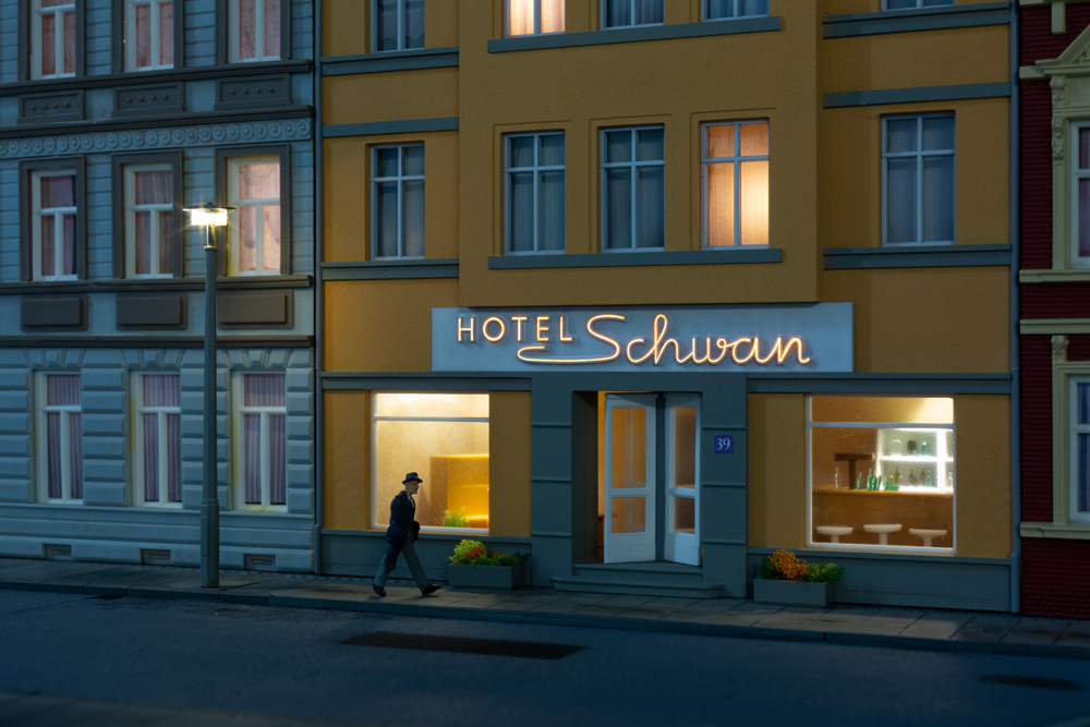 LED-Beleuchtung Hotel Schw - LED-Beleuchtung Hotel Schwan