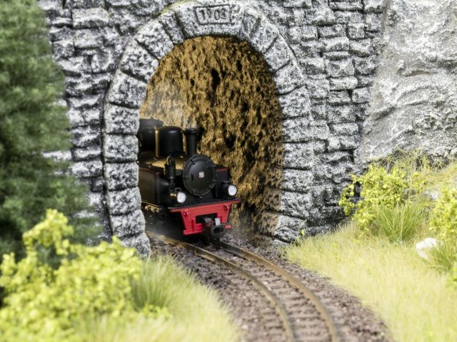 HOm,HOe Tunnel-Fels Innenwand