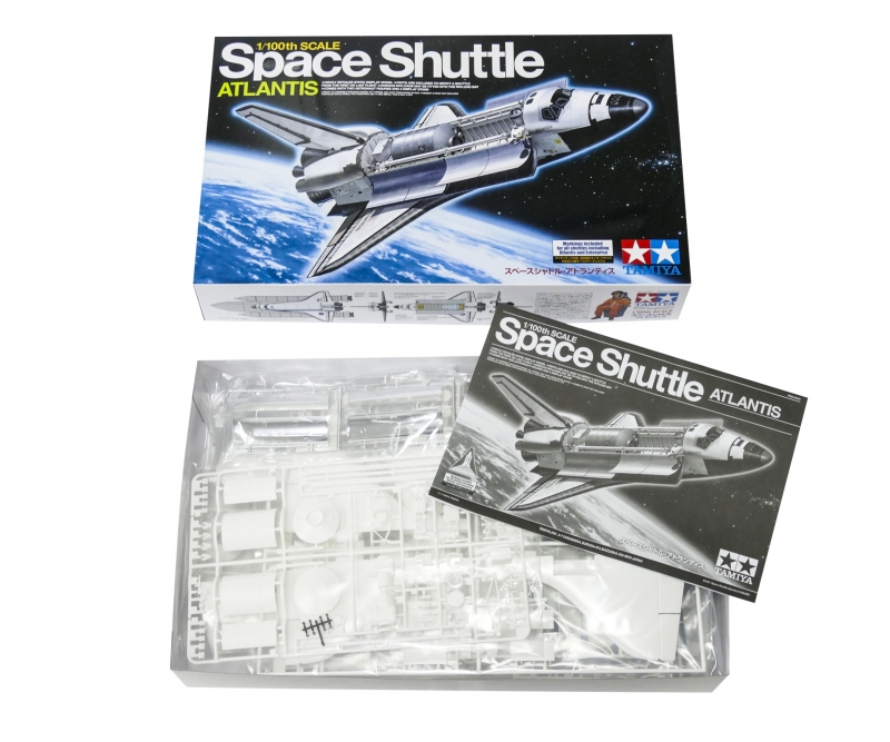 1:100 Space Shuttle Atlantis - 1:100 Space Shuttle Atlantis