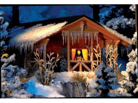 Winterhütte mit Beleuchtung