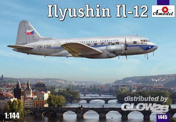 Ilyushin IL-12 Czech airliner - Amodel 1:144 Ilyushin IL-12 Czech airliner