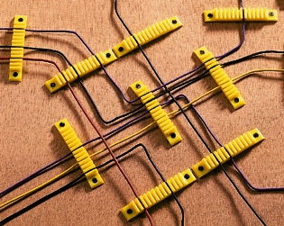 Kabelhalter - Inhalt: 10 Klemmleisten für je 12 Kabel