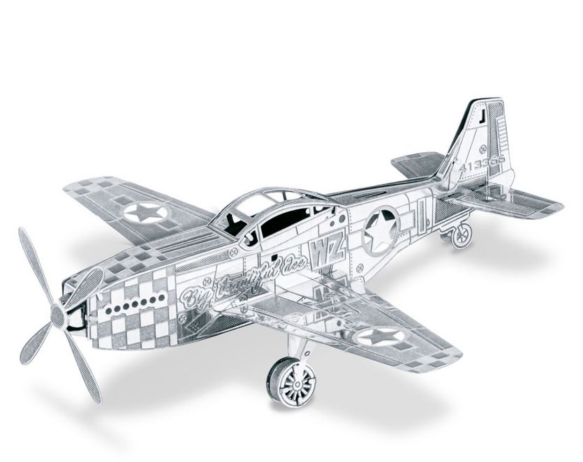Metal Earh: Boeing P-51 Musta - Metal Earth: Mustang P-51