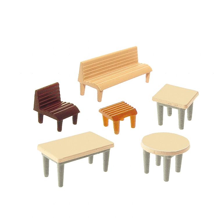 Tische, Stühle, Bae - N