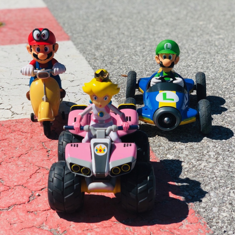 2,4GHz Mario Kart(TM) Mach 8, - 2,4GHz Mario Kart(TM) Mach 8, Luigi